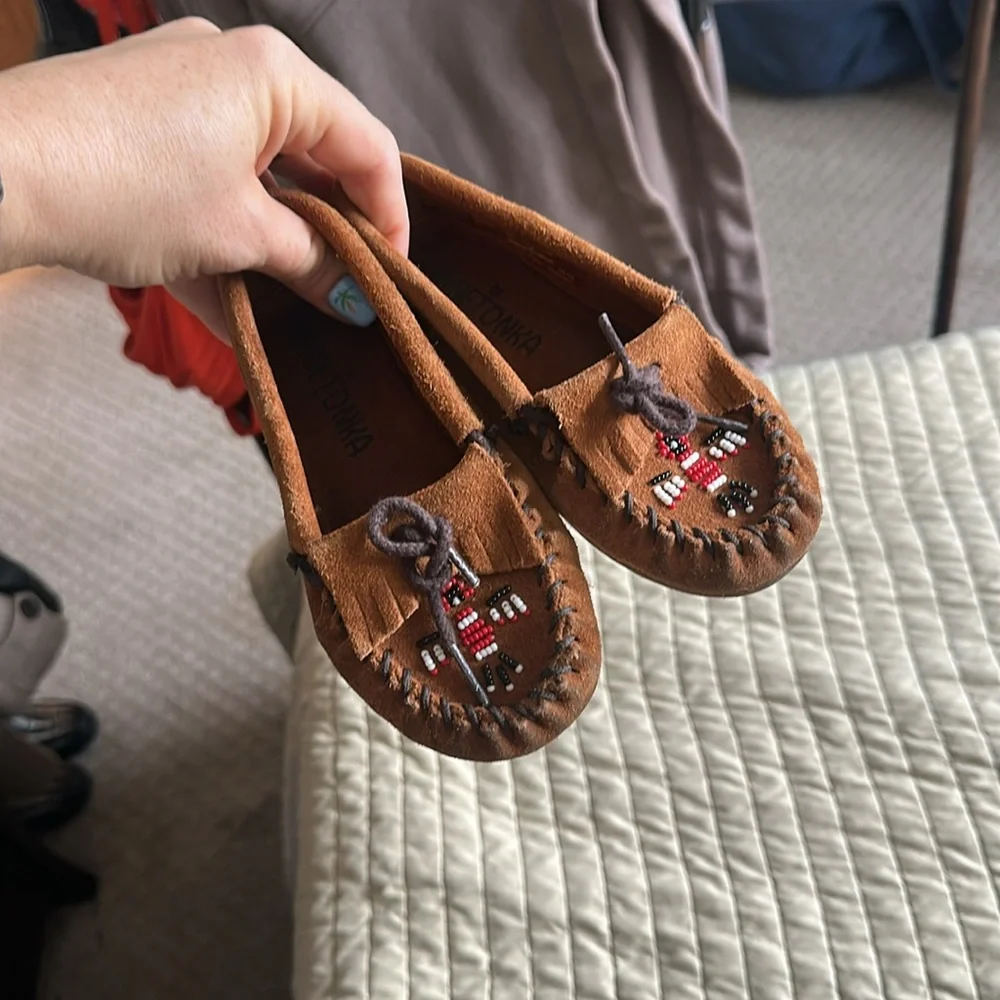 Minnetonka Brown Moccasins with Embroidered Design
